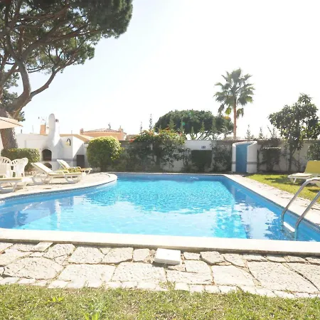 Beautiful With Private Swimming Pool Near The Center Of Holiday home
