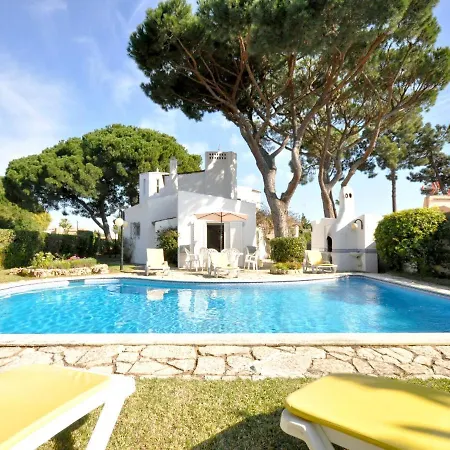 Holiday home Beautiful With Private Swimming Pool Near The Center Of Vilamoura